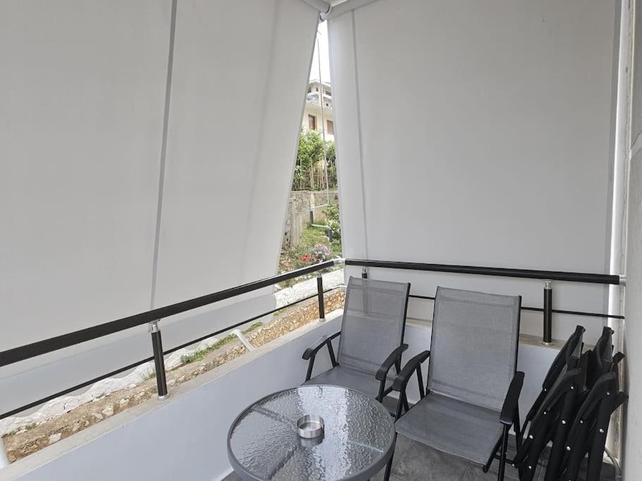 Cozy With A View Over The And Sea *