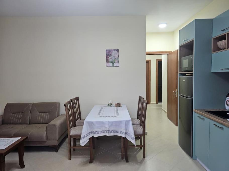 Apartamento Cozy With A View Over The And Sea *