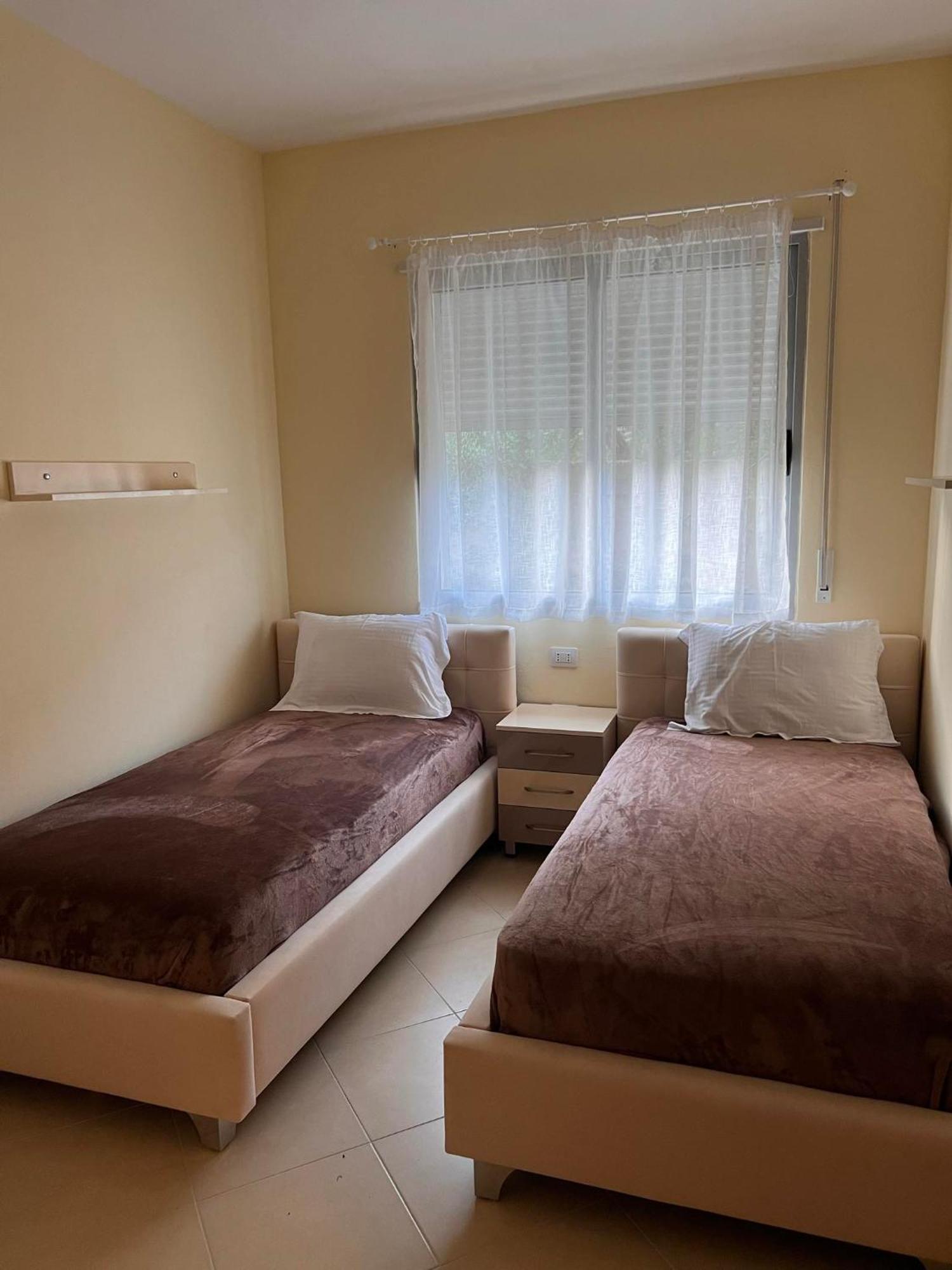 Cozy With A View Over The And Sea * Vlorë